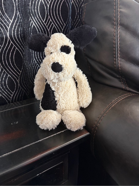 Jellycat Other - Jellycat Black & Cream Plush